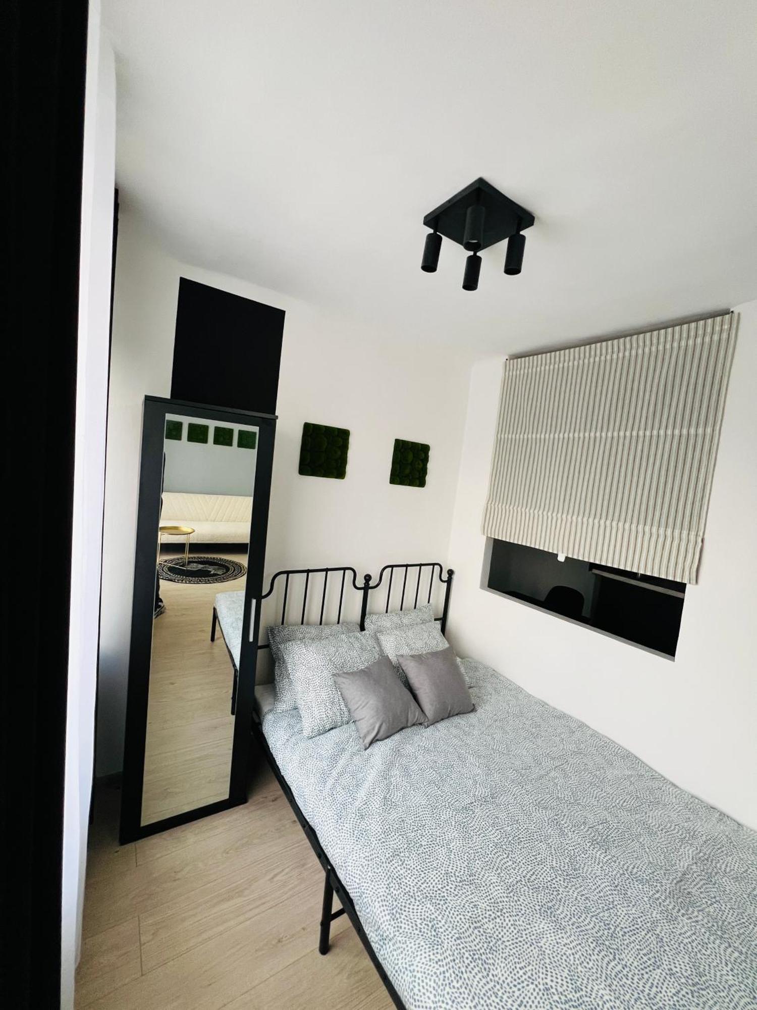 Apart Mieszkanie Chopina 7 Kielce Extérieur photo